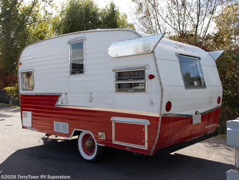 Used 2015 Shasta Airflyte 16 available in Grand Rapids, Michigan