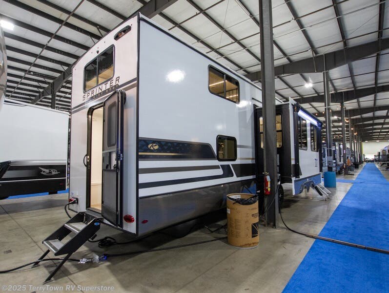 2025 Sprinter 3920DSL by Keystone from TerryTown RV Superstore in Grand Rapids, Michigan