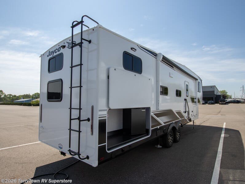 New 2026 Jayco Eagle HT 31QCD available in Grand Rapids, Michigan