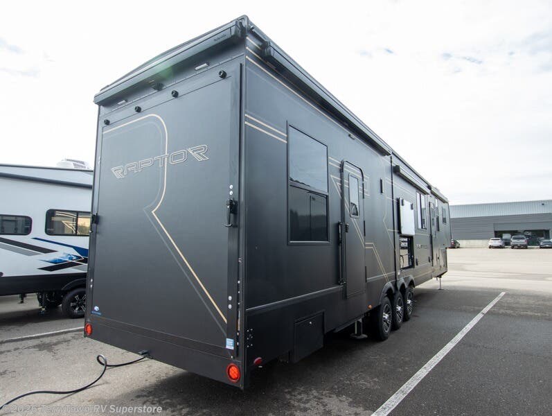 2025 Keystone Raptor 433 RV for Sale in Grand Rapids, MI 49548 | 45904 ...