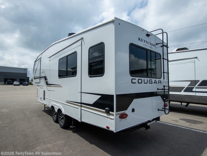 New 2026 Keystone Cougar Half-Ton 24RDS available in Grand Rapids, Michigan