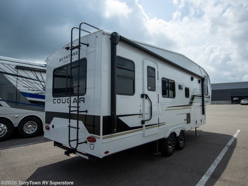 2026 Cougar Half-Ton 24RDS by Keystone from TerryTown RV Superstore in Grand Rapids, Michigan