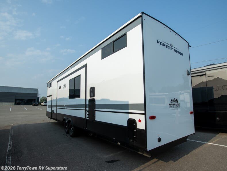 New 2026 Forest River Cedar Creek Cottage 40CBK available in Grand Rapids, Michigan