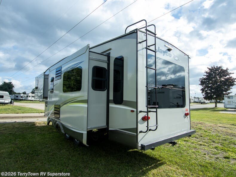 Used 2018 Jayco Eagle HT 27.5RLTS available in Grand Rapids, Michigan