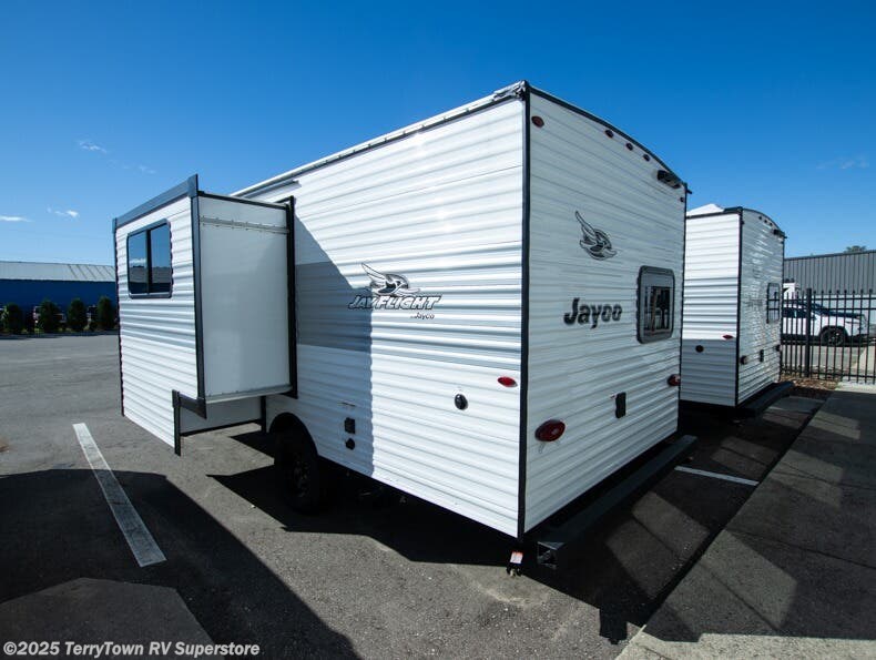 New 2026 Jayco Jay Flight SLX 178DBS available in Grand Rapids, Michigan