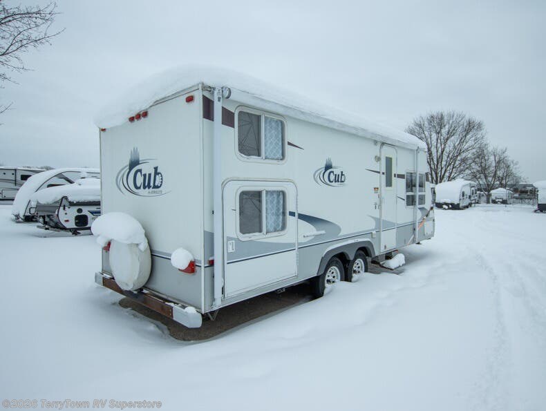 2004 Dutchmen Aerolite 25QB - Used Travel Trailer For Sale by TerryTown RV Superstore in Grand Rapids, Michigan
