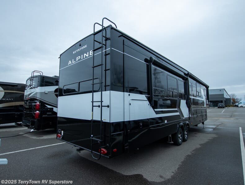 2026 Alpine Avalanche Edition 379MB by Keystone from TerryTown RV Superstore in Grand Rapids, Michigan