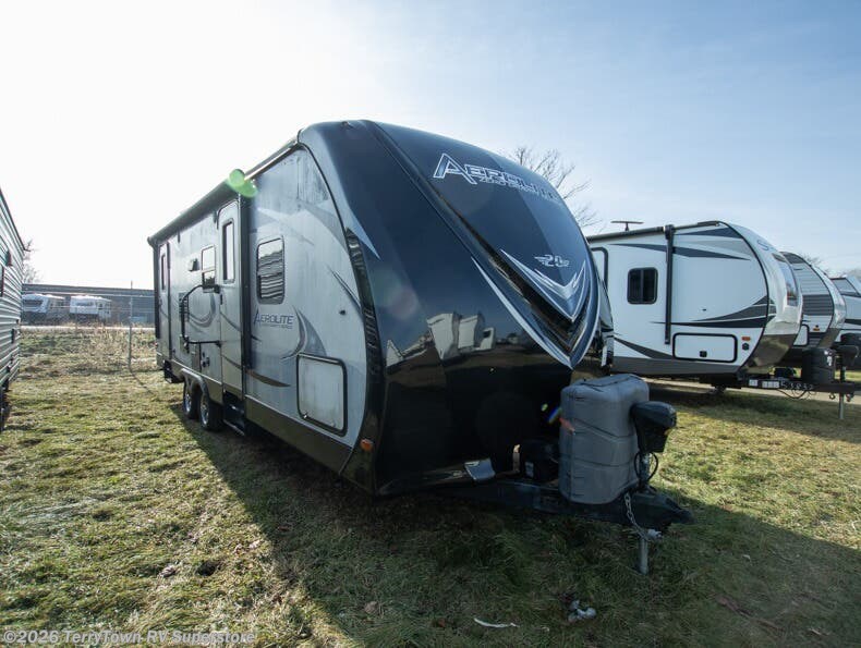 2016 Dutchmen Aerolite 242BHSL - Used Travel Trailer For Sale by TerryTown RV Superstore in Grand Rapids, Michigan features Slideout