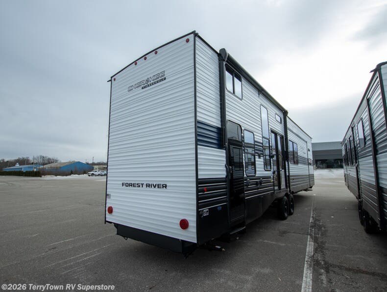 2026 Forest River Cherokee Timberwolf 39DK - New Destination Trailer For Sale by TerryTown RV Superstore in Grand Rapids, Michigan features Slideout