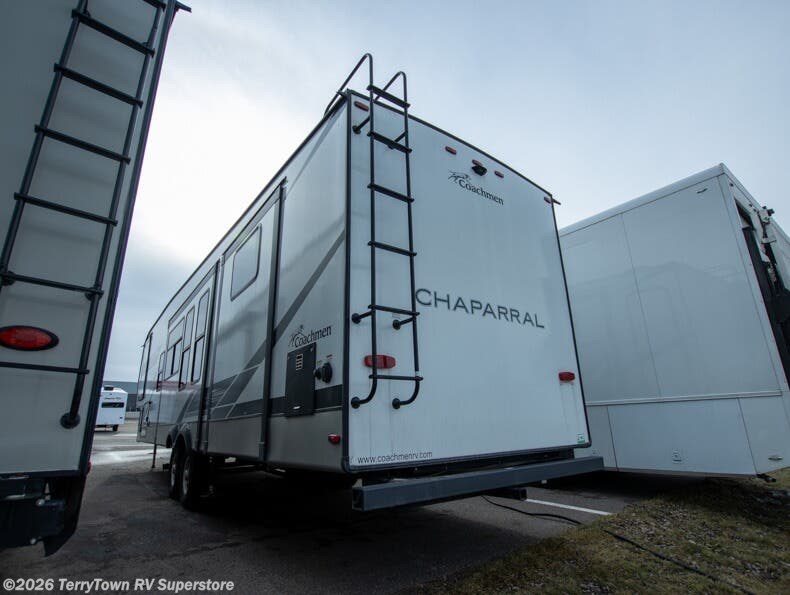 New 2022 Coachmen Chaparral 367BH available in Grand Rapids, Michigan