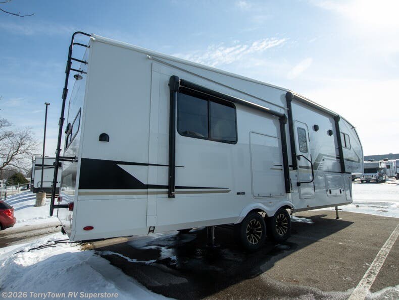 2026 Cougar Half-Ton 26RKE by Keystone from TerryTown RV Superstore in Grand Rapids, Michigan