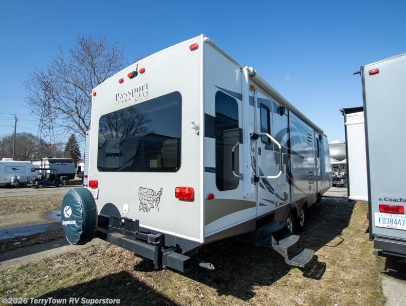 2014 Passport 30RL Elite by Keystone from TerryTown RV Superstore in Grand Rapids, Michigan