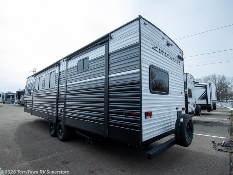 New 2026 CrossRoads Zinger 328SB available in Grand Rapids, Michigan