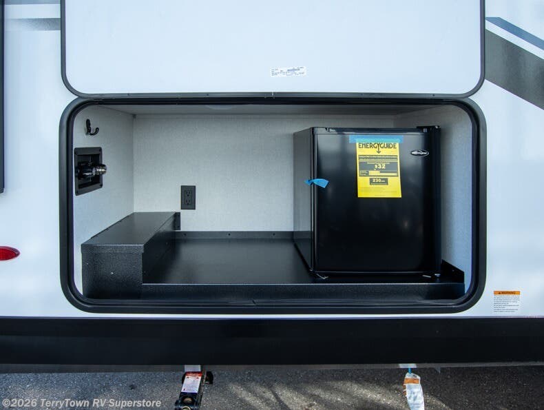 2026 Jayco Jay Feather SL 26BHSL - New Travel Trailer For Sale by TerryTown RV Superstore in Grand Rapids, Michigan features Slideout