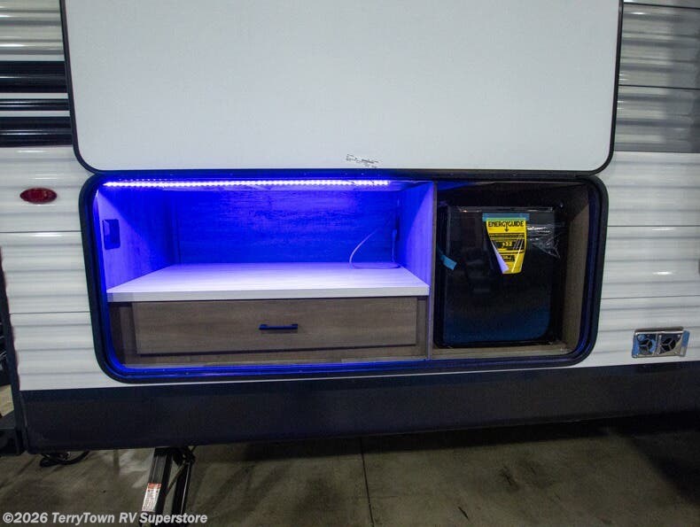 2025 Jay Flight SLX 333BTS by Jayco from TerryTown RV Superstore in Grand Rapids, Michigan