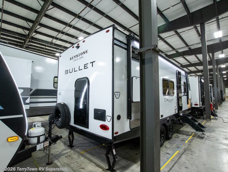 2026 Bullet Classic 21BHC by Keystone from TerryTown RV Superstore in Grand Rapids, Michigan