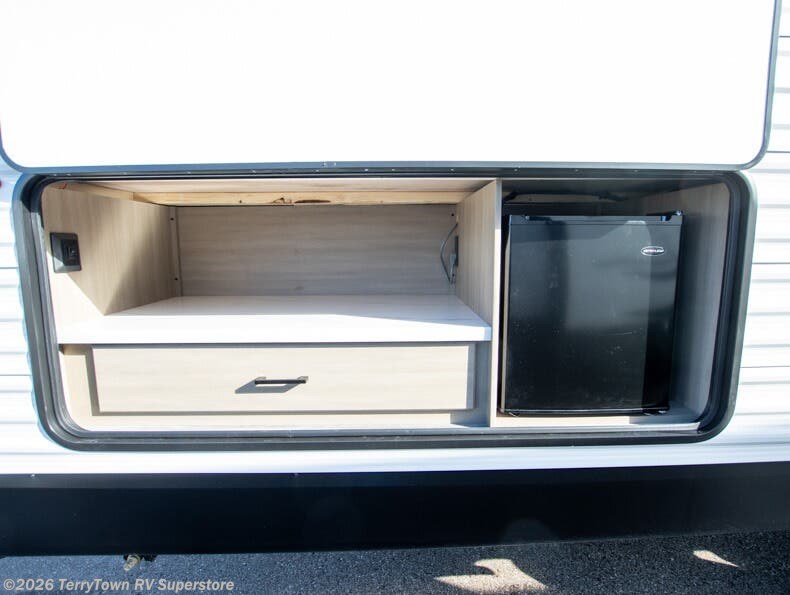 2026 Jay Flight SLX 261BHS by Jayco from TerryTown RV Superstore in Grand Rapids, Michigan