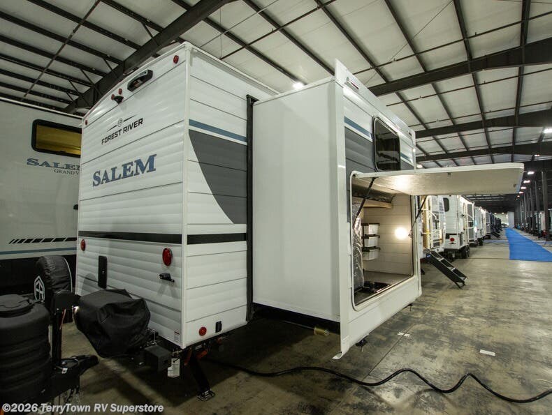 New 2026 Forest River Salem 31KQBTS available in Grand Rapids, Michigan