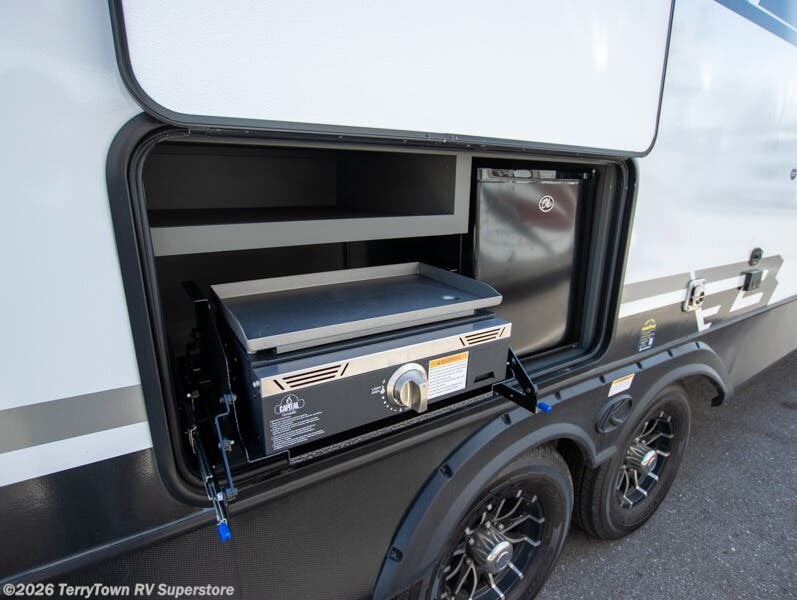 2025 Bullet Crossfire 290BHS by Keystone from TerryTown RV Superstore in Grand Rapids, Michigan