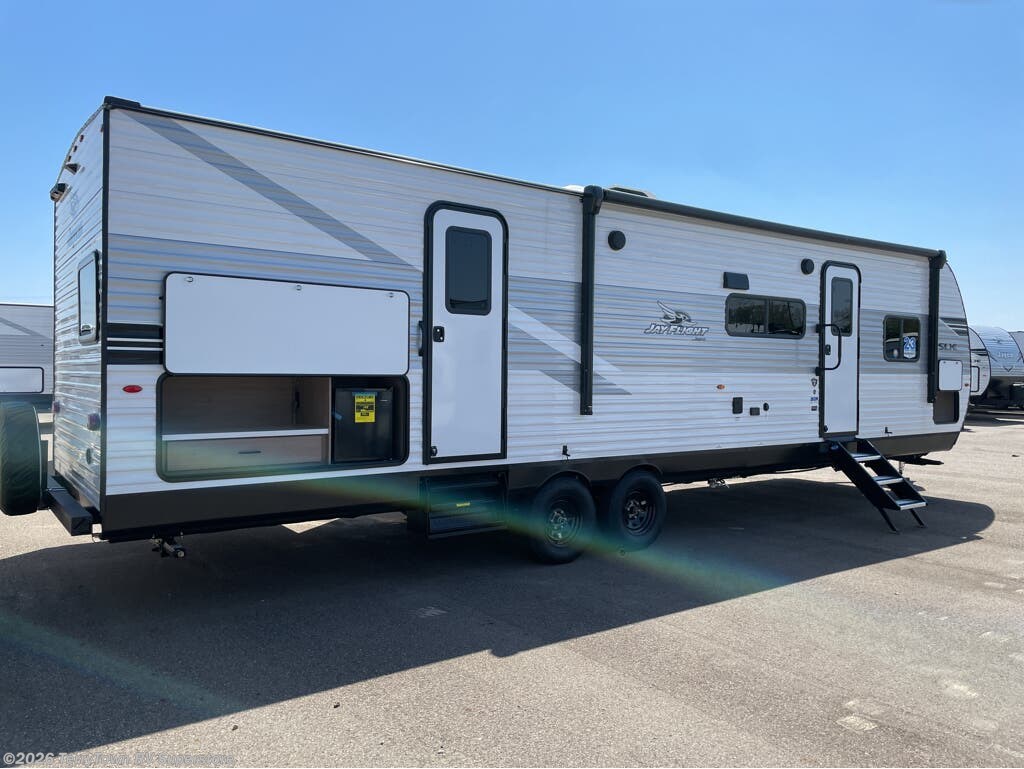 New 2026 Jayco Jay Flight SLX 321BDS available in Grand Rapids, Michigan