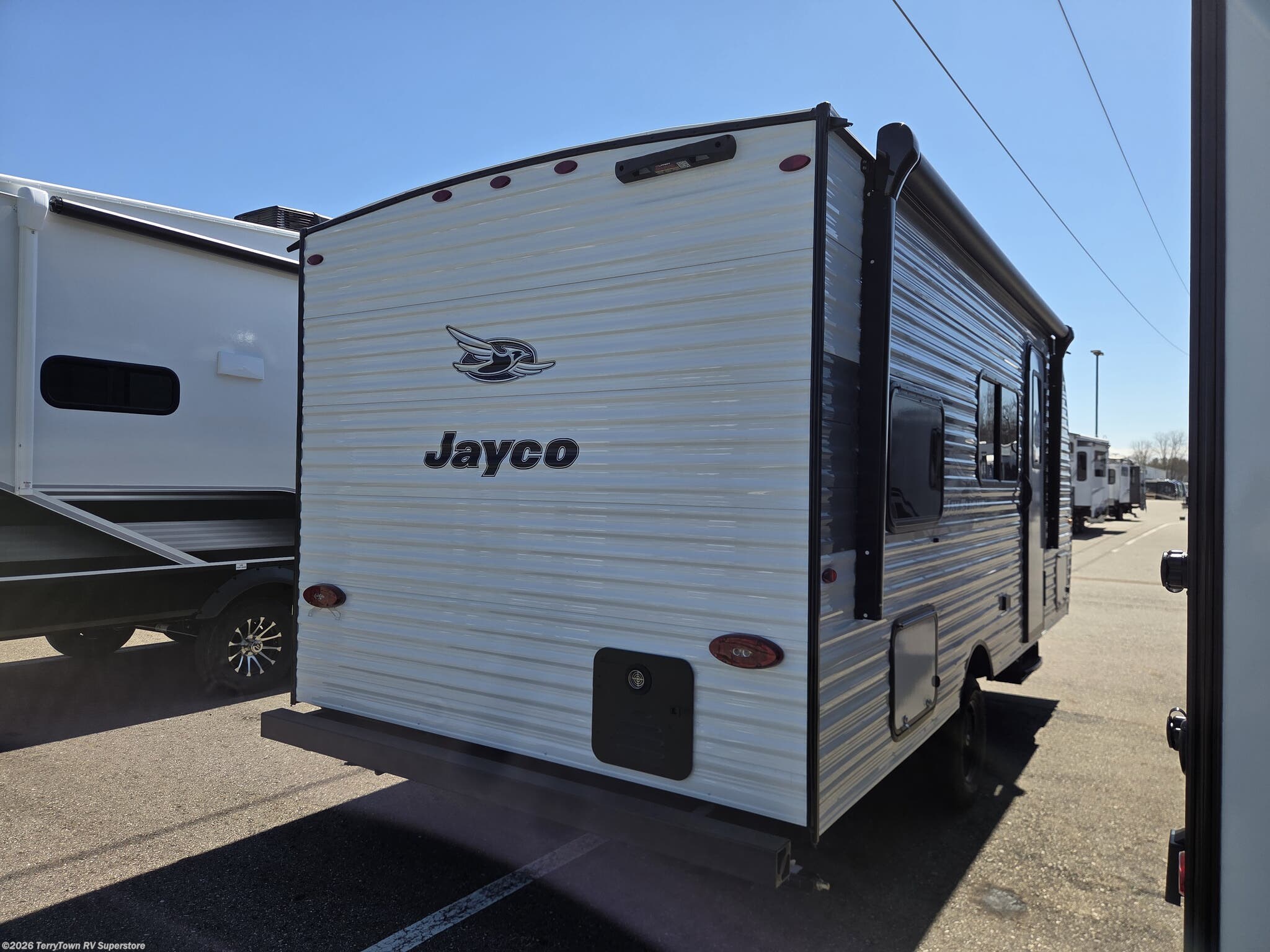 2026 Jayco Jay Flight SLX 172DB - New Travel Trailer For Sale by TerryTown RV Superstore in Grand Rapids, Michigan