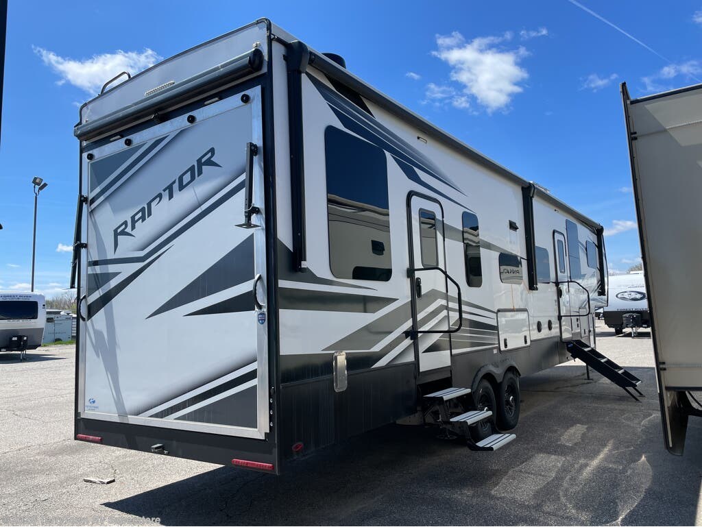 New 2023 Keystone Raptor 362 available in Grand Rapids, Michigan