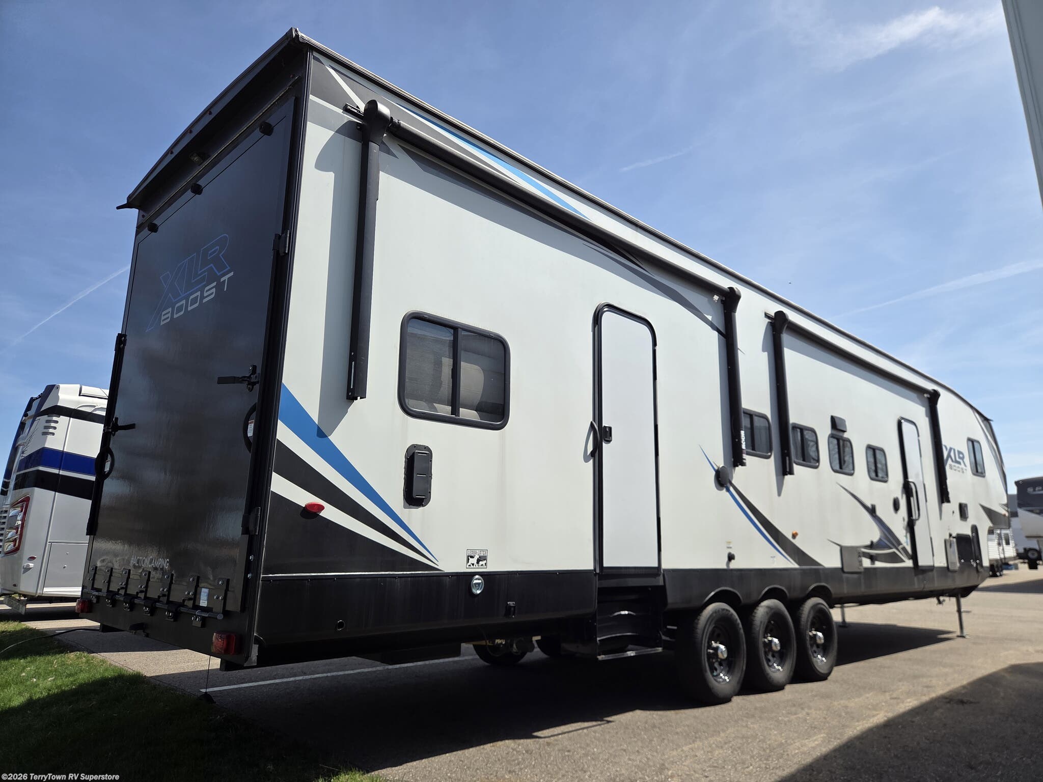 2022 XLR Boost 36TSX16 by Forest River from TerryTown RV Superstore in Grand Rapids, Michigan