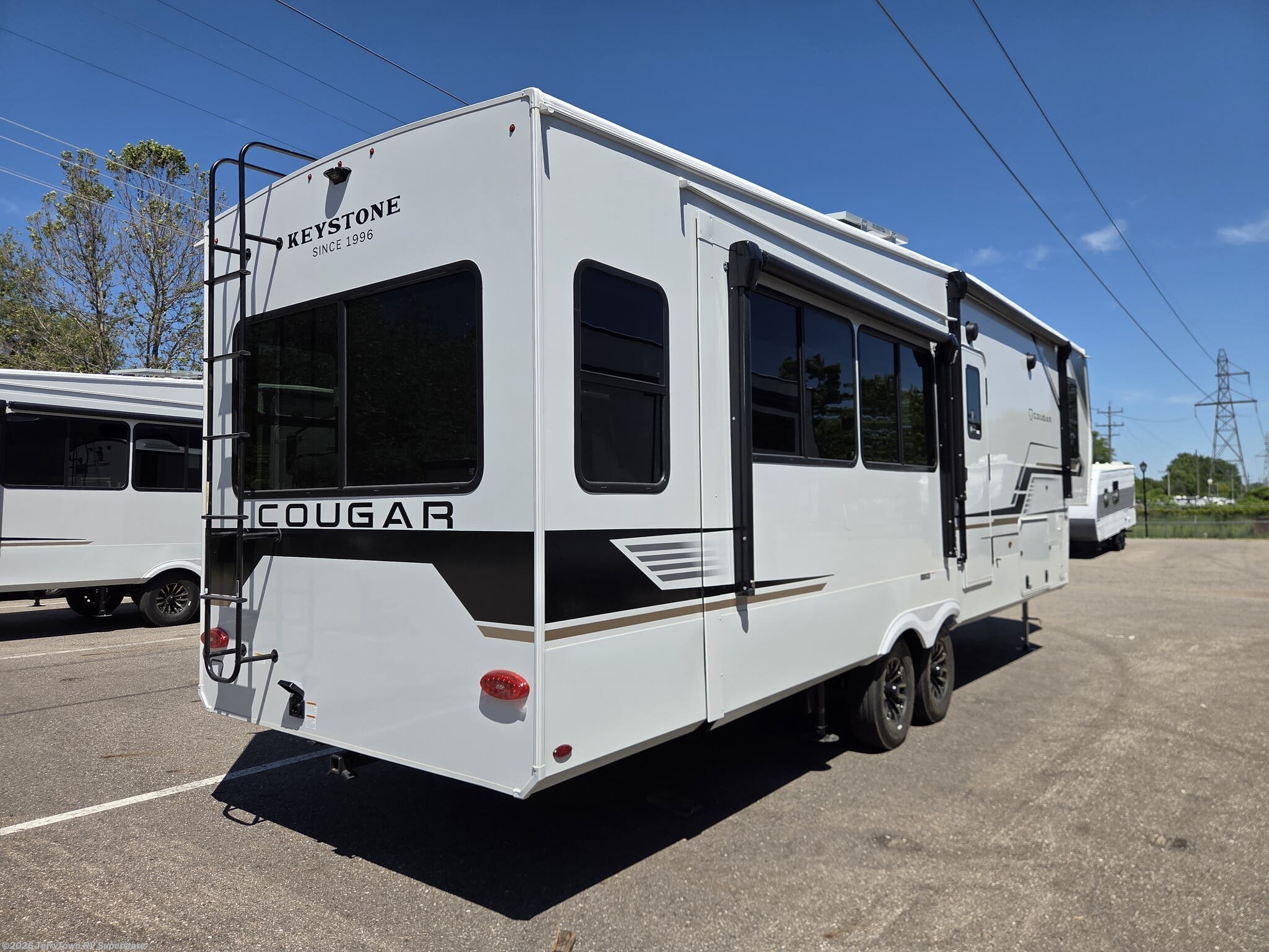New 2027 Keystone Cougar 316RLS available in Grand Rapids, Michigan