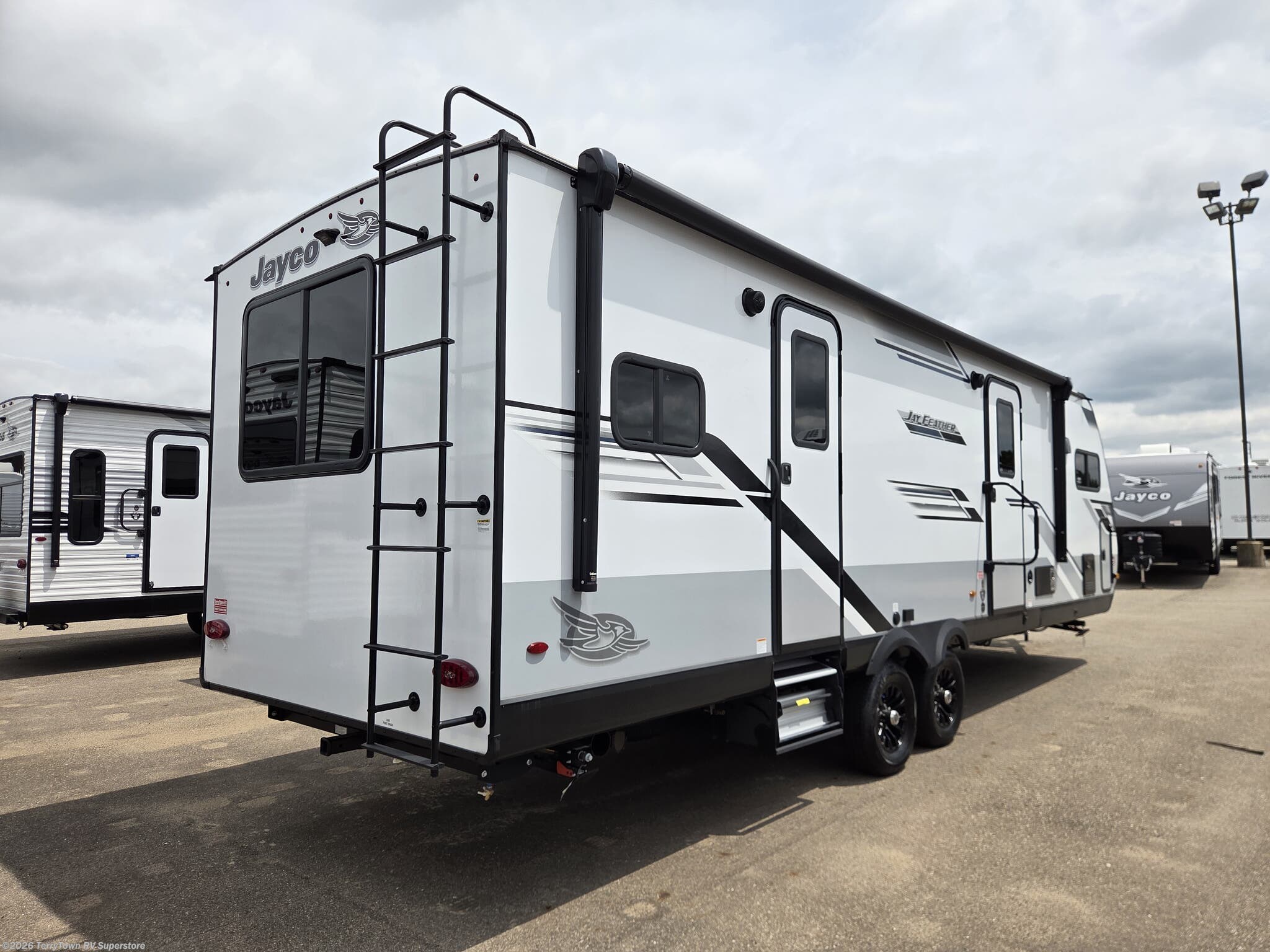 2025 Jay Feather 26FK by Jayco from TerryTown RV Superstore in Grand Rapids, Michigan