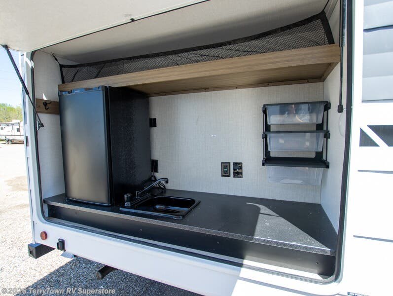 New 2025 Forest River Salem 33TS available in Grand Rapids, Michigan