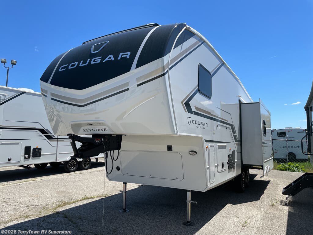 New 2026 Keystone Cougar Half-Ton 26RES available in Grand Rapids, Michigan