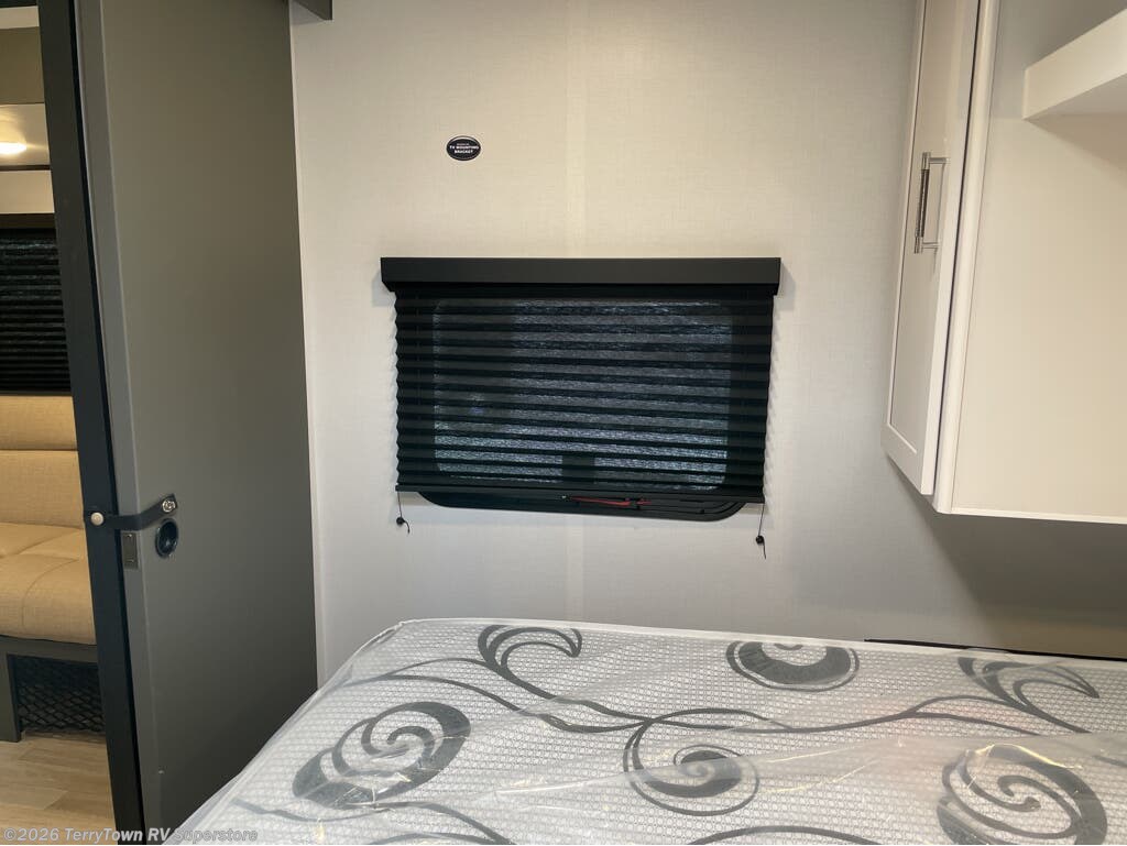 2026 Bullet Classic 26BHC by Keystone from TerryTown RV Superstore in Grand Rapids, Michigan