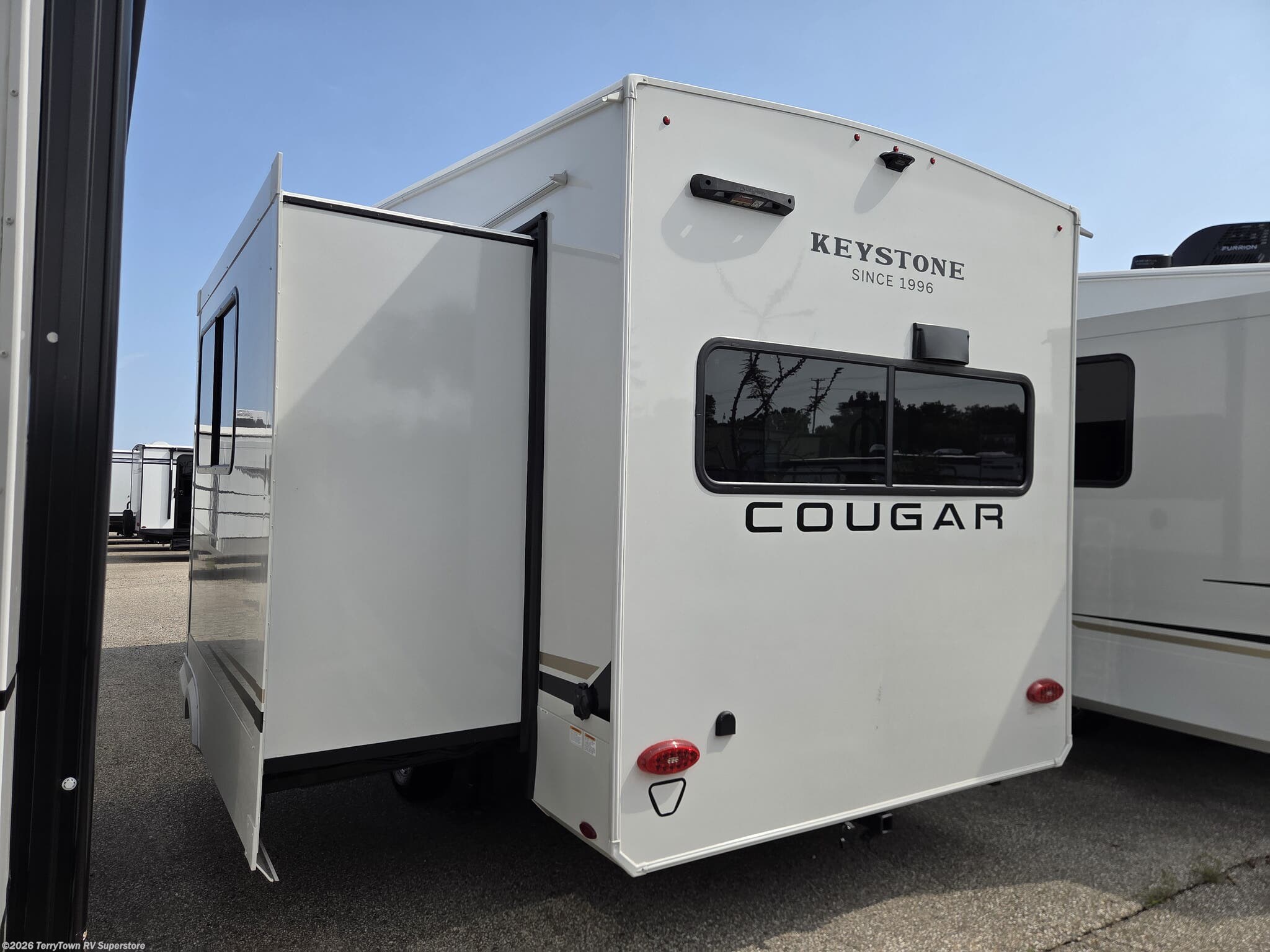 New 2027 Keystone Cougar Sport 2100ML available in Grand Rapids, Michigan