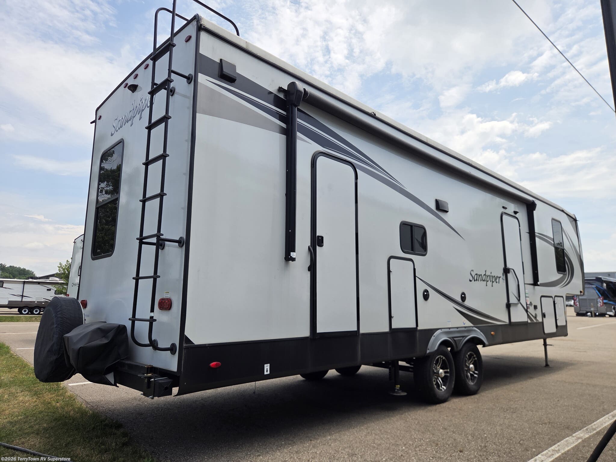 2022 Sandpiper 3330BH by Forest River from TerryTown RV Superstore in Grand Rapids, Michigan