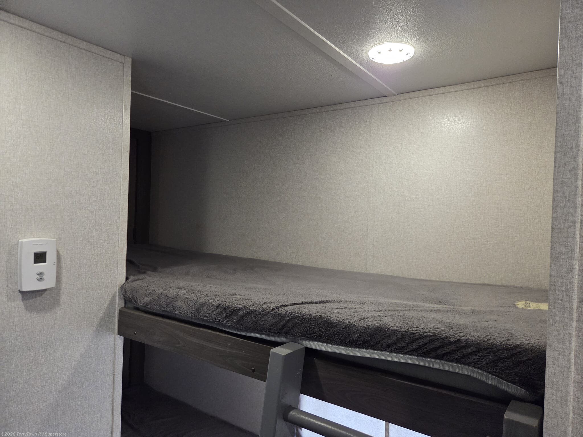2021 SHASTA 18BH by Forest River from TerryTown RV Superstore in Grand Rapids, Michigan