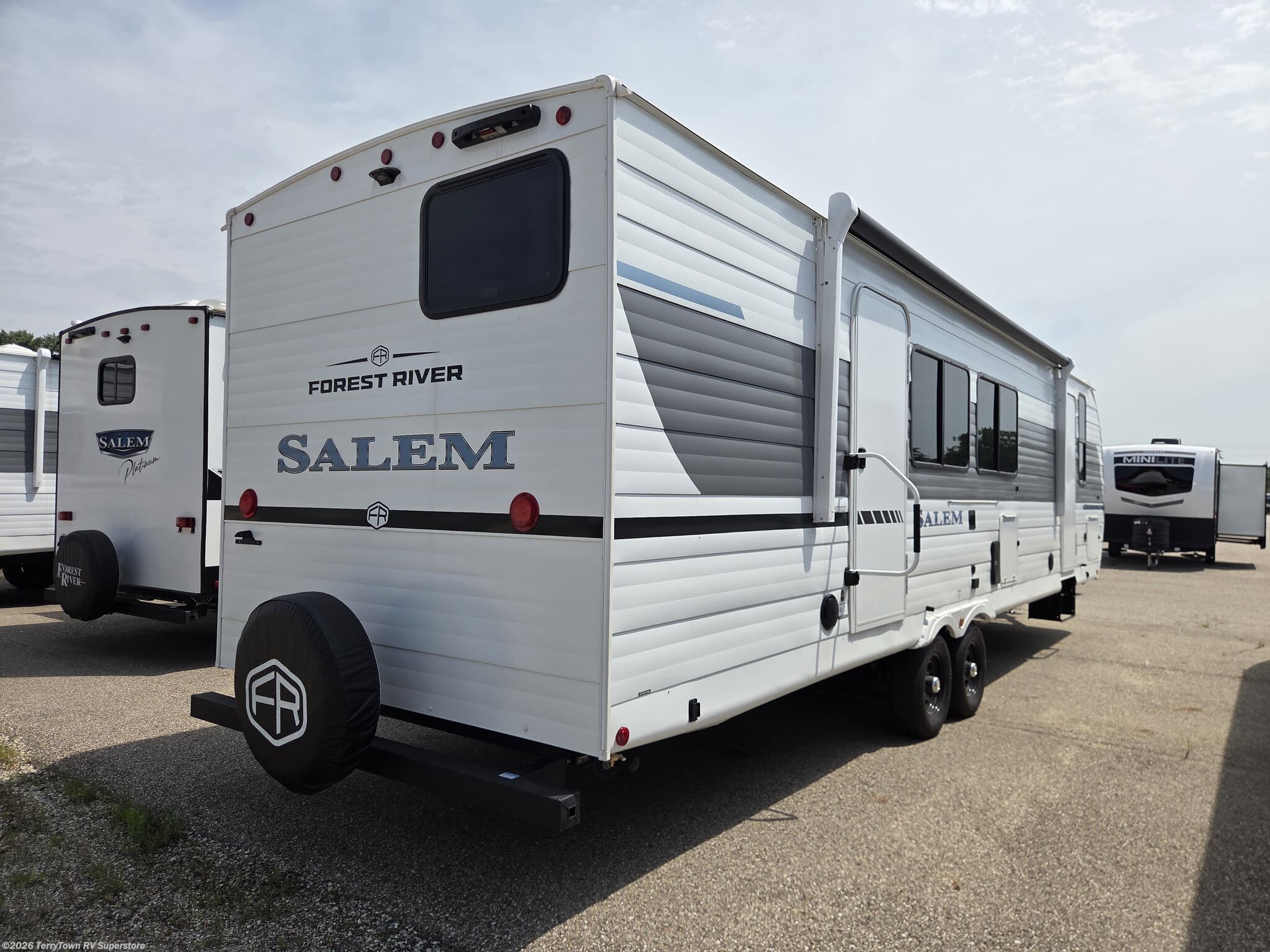 New 2026 Forest River Salem 320ICE available in Grand Rapids, Michigan