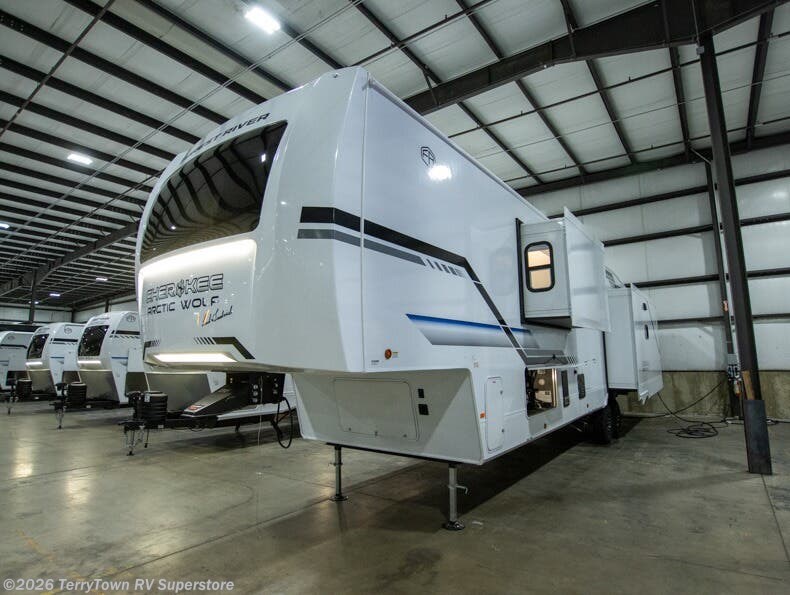 New 2026 Forest River Cherokee Arctic Wolf 38LEAH.G available in Grand Rapids, Michigan