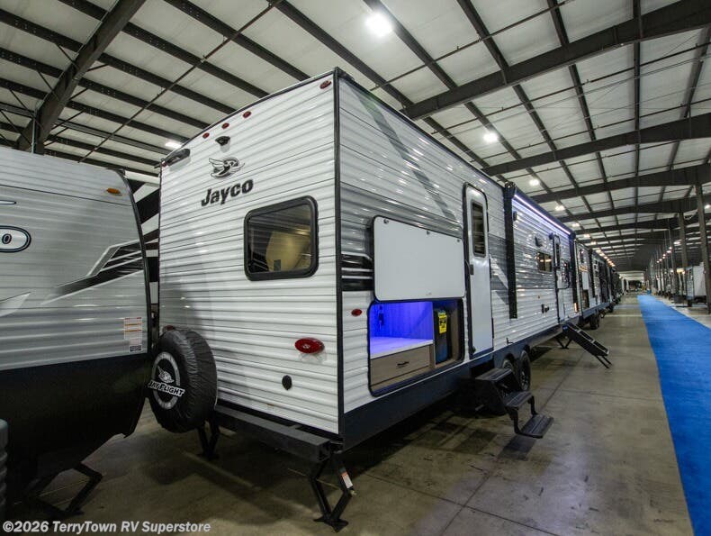 New 2026 Jayco Jay Flight SLX 321BDS available in Grand Rapids, Michigan