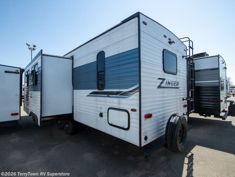 New 2023 CrossRoads Zinger ZR298FB available in Grand Rapids, Michigan