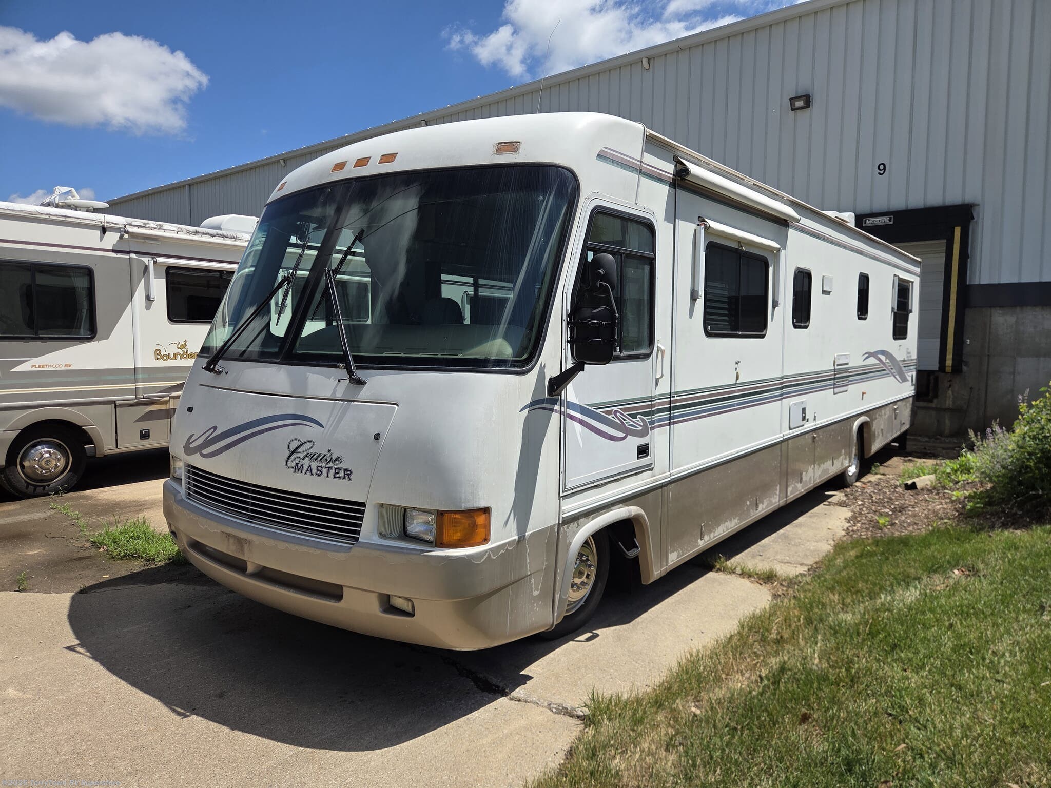 Used 1997 Georgie Boy Cruise Master 3415 available in Grand Rapids, Michigan