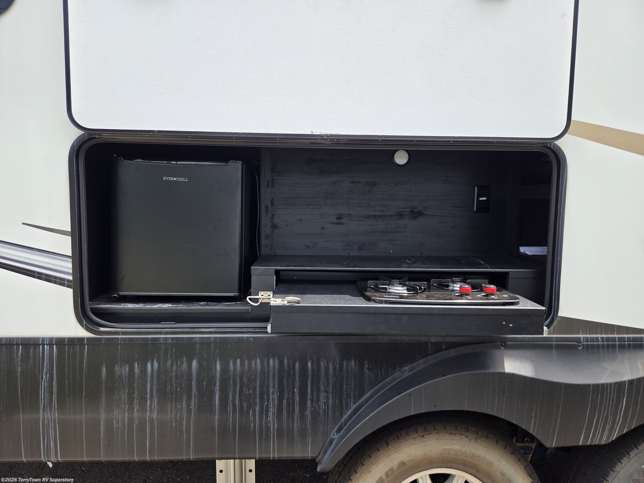 2022 Bighorn BH 3120 RK by Heartland from TerryTown RV Superstore in Grand Rapids, Michigan