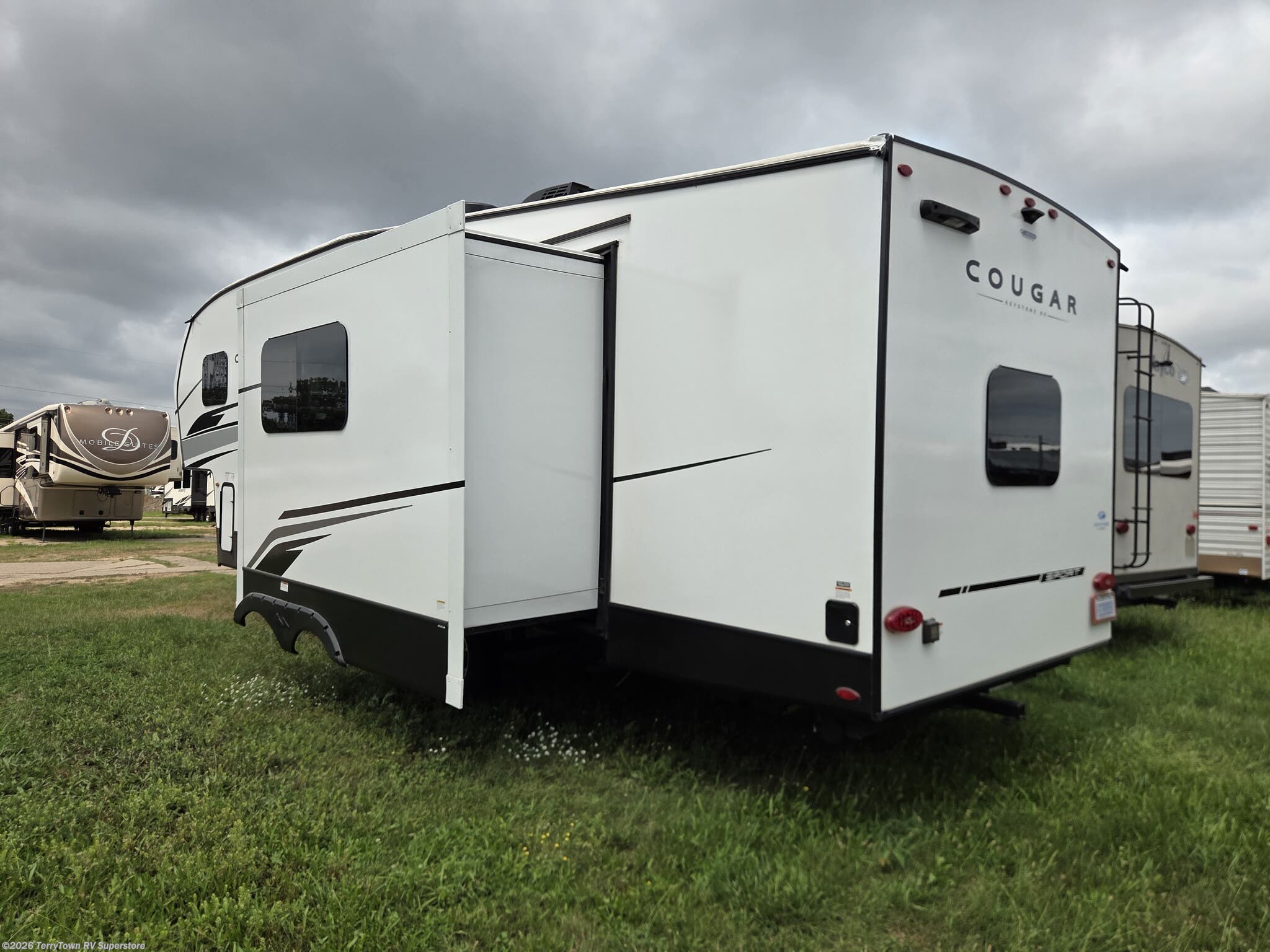 Used 2024 Keystone Cougar Sport 2700BH available in Grand Rapids, Michigan