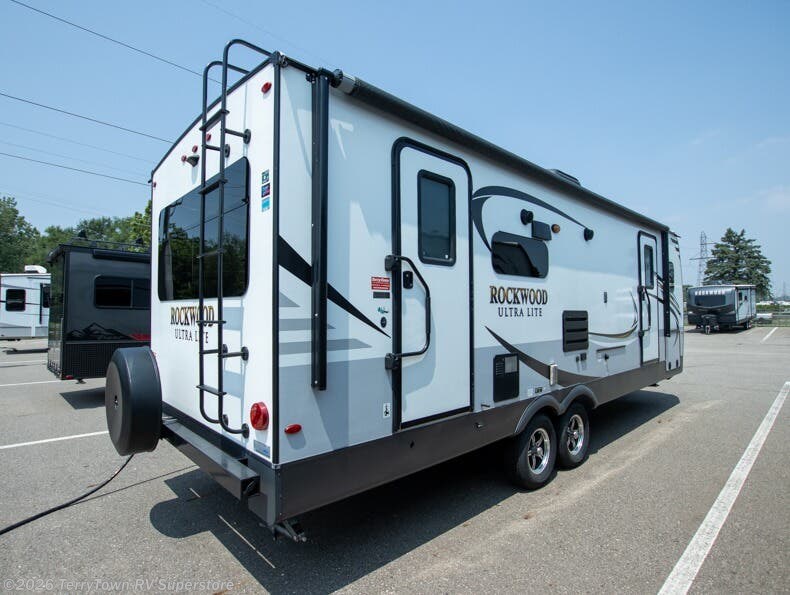 2019 Rockwood Ultra Lite 2604WS by Forest River from TerryTown RV Superstore in Grand Rapids, Michigan