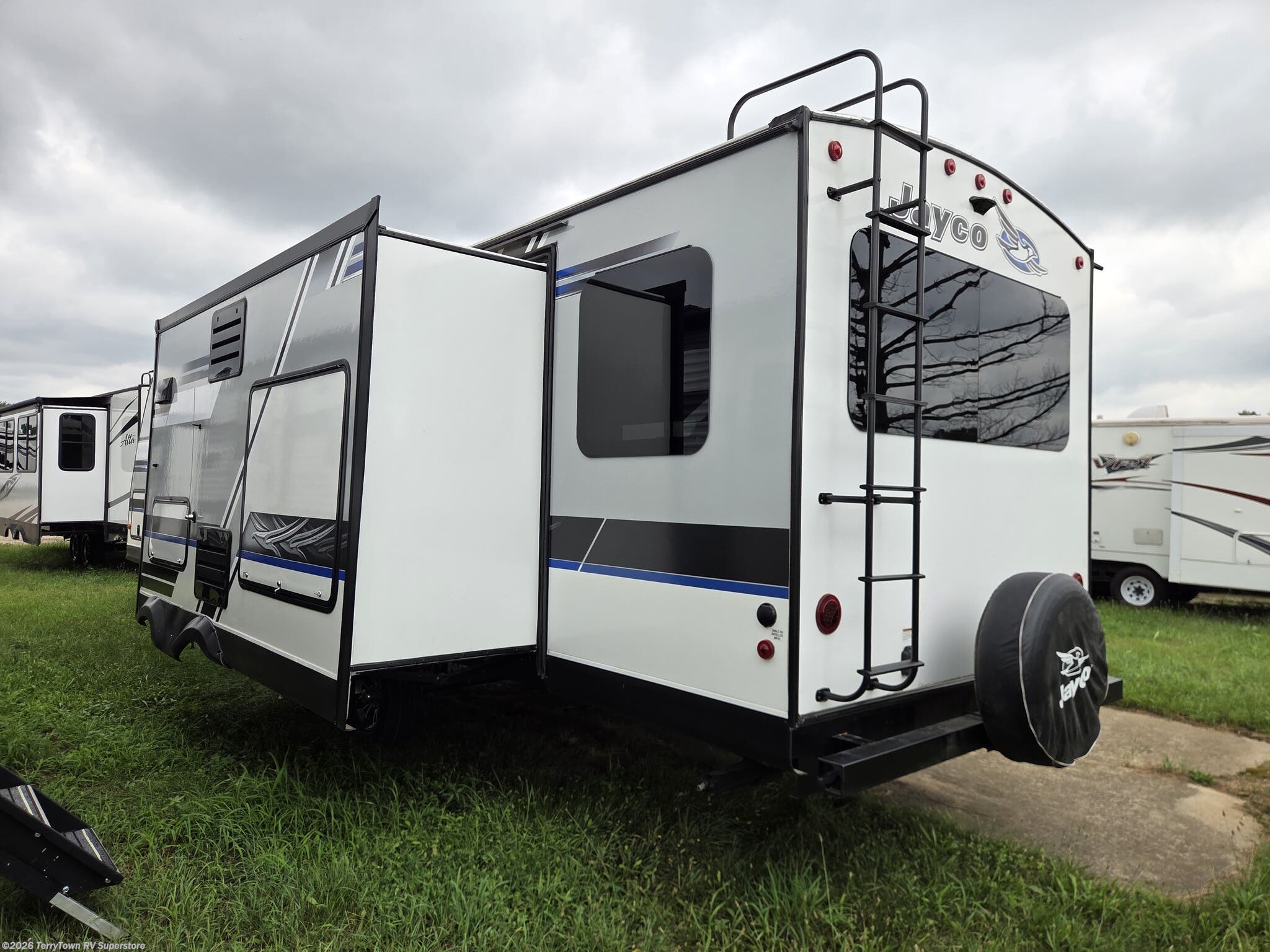 Used 2018 Jayco White Hawk 31RL available in Grand Rapids, Michigan