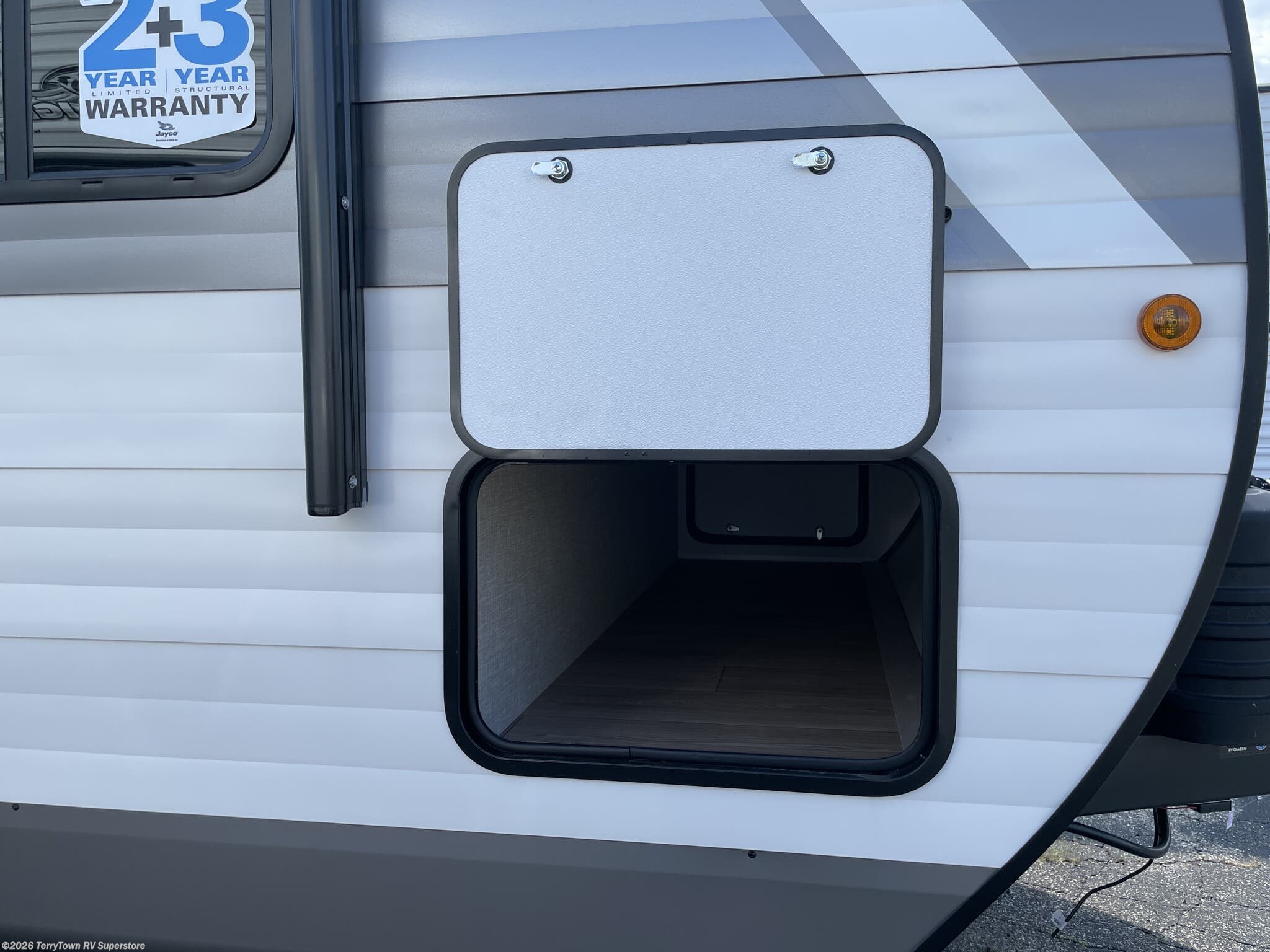 2027 Jay Flight SLX 261BHS by Jayco from TerryTown RV Superstore in Grand Rapids, Michigan