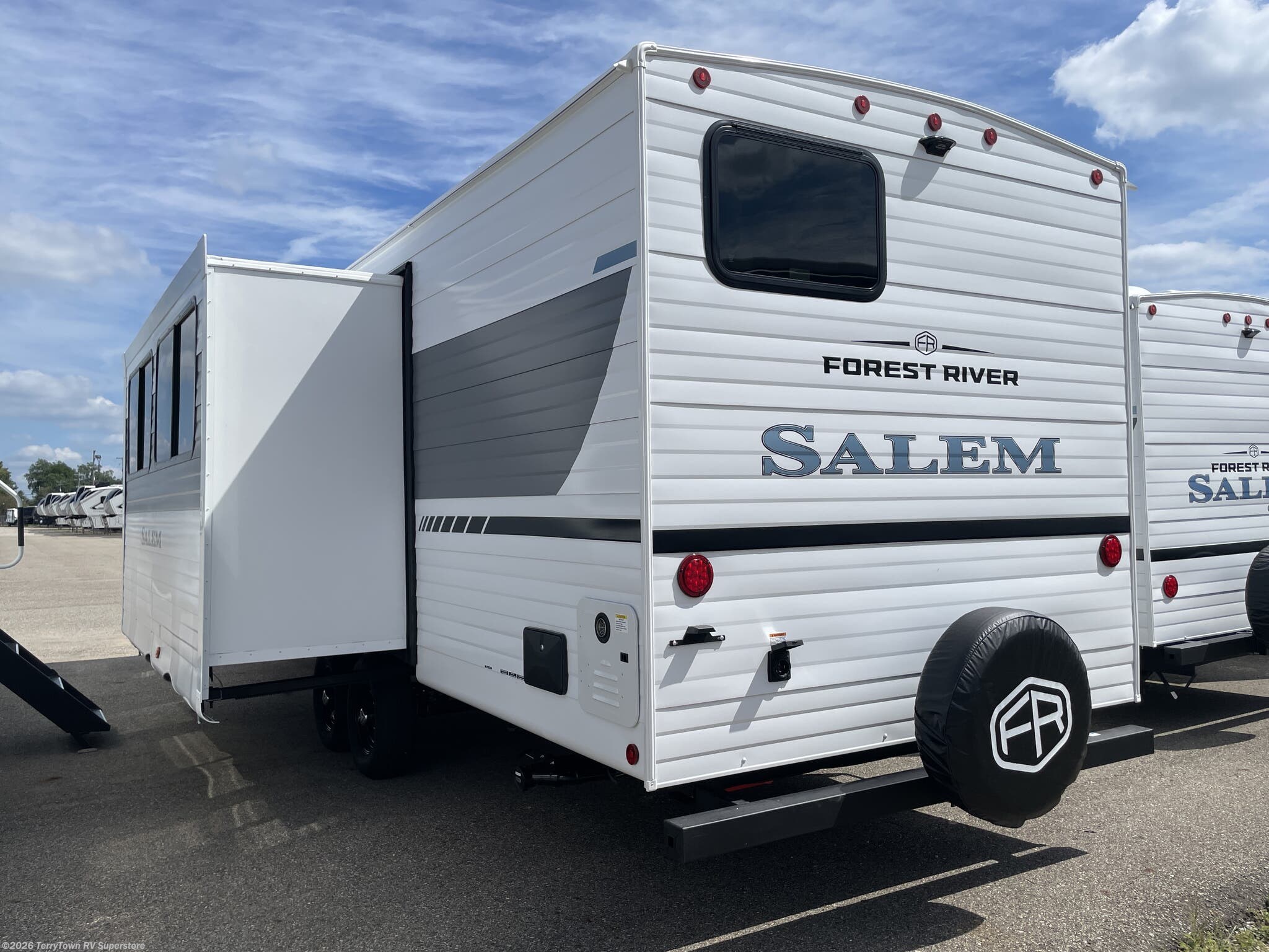 New 2027 Forest River Salem 26DBHD available in Grand Rapids, Michigan