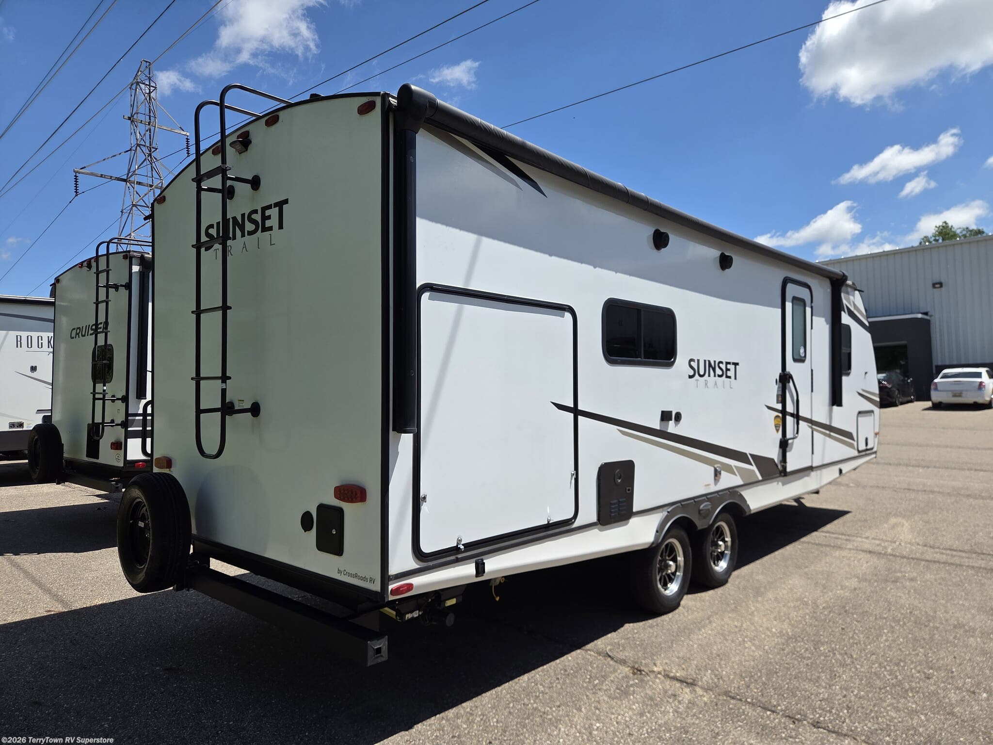 New 2024 CrossRoads Sunset Trail Super Lite SS253RB available in Grand Rapids, Michigan
