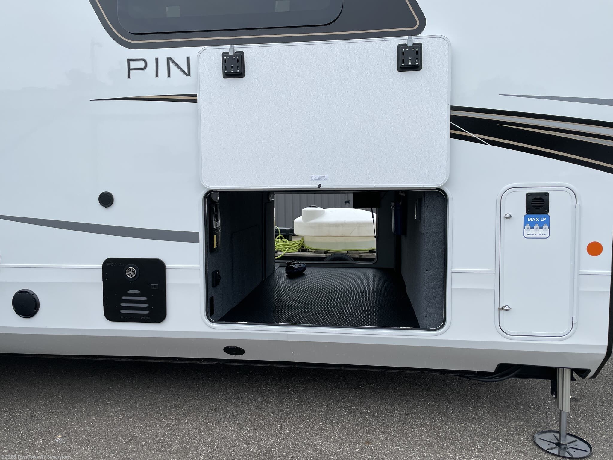 New 2027 Jayco Pinnacle 38FBRK available in Grand Rapids, Michigan