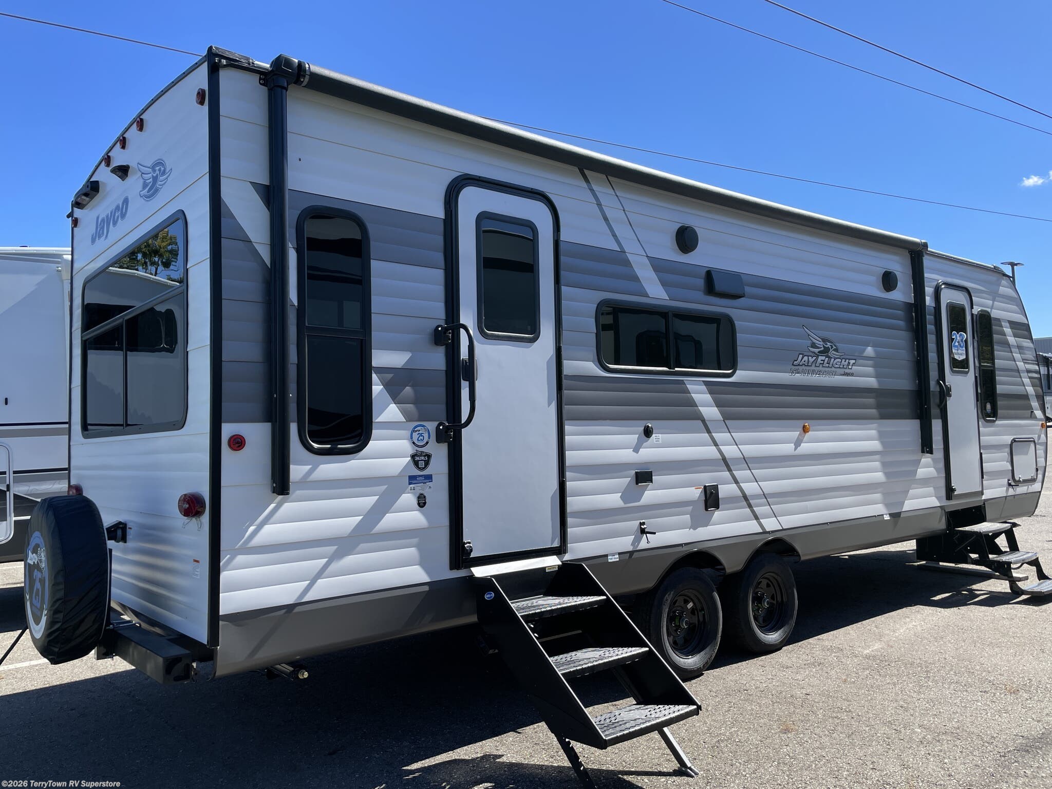 2027 Jayco Jay Flight SLX 262RLS - New Travel Trailer For Sale by TerryTown RV Superstore in Grand Rapids, Michigan