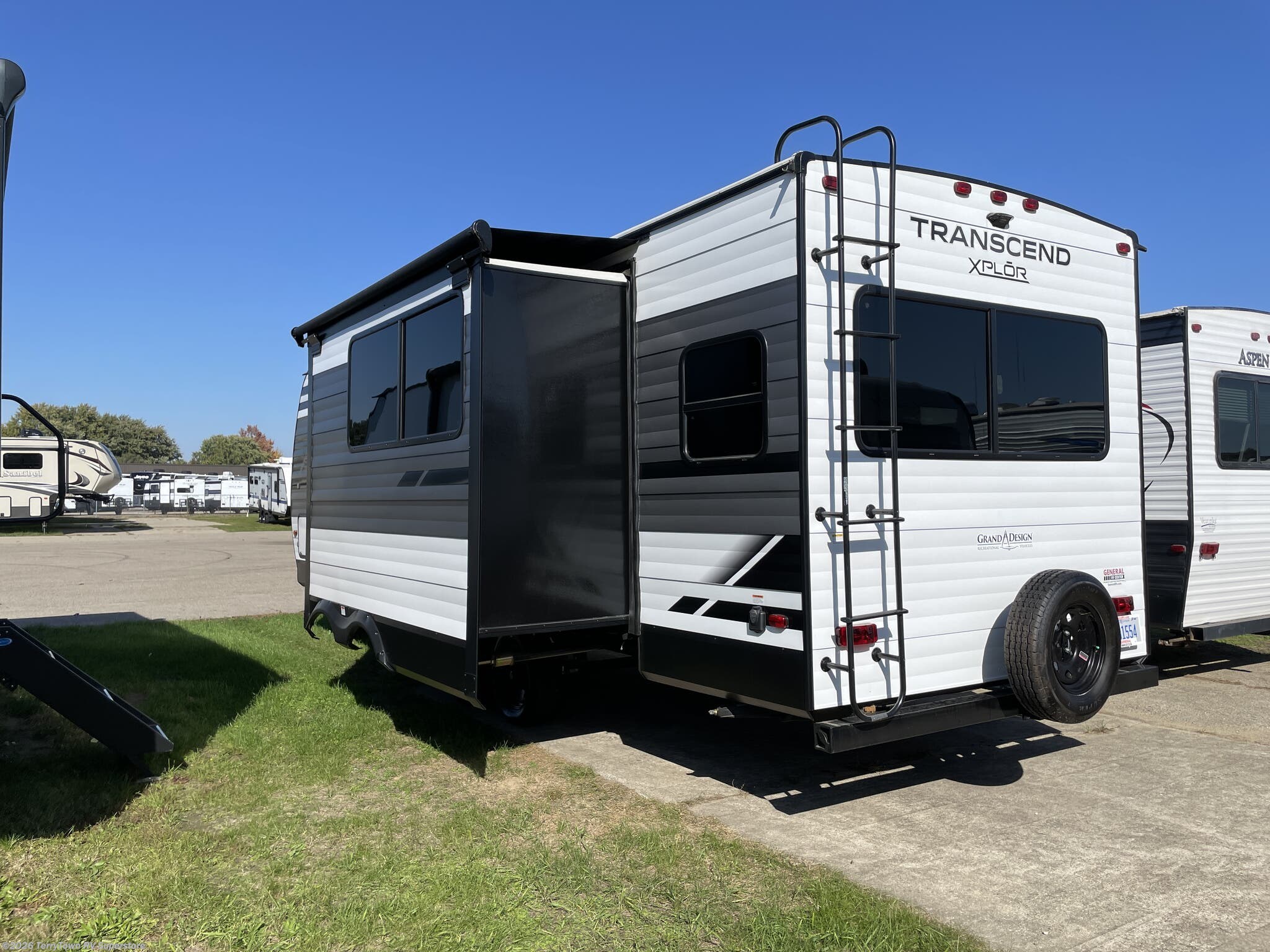 Used 2021 Grand Design Transcend Xplor 245RL available in Grand Rapids, Michigan